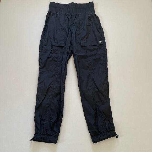 Fabletics Pants Womens Small Black Ultra High Waisted Piped Nylon Activewear NWT - Picture 1 of 7